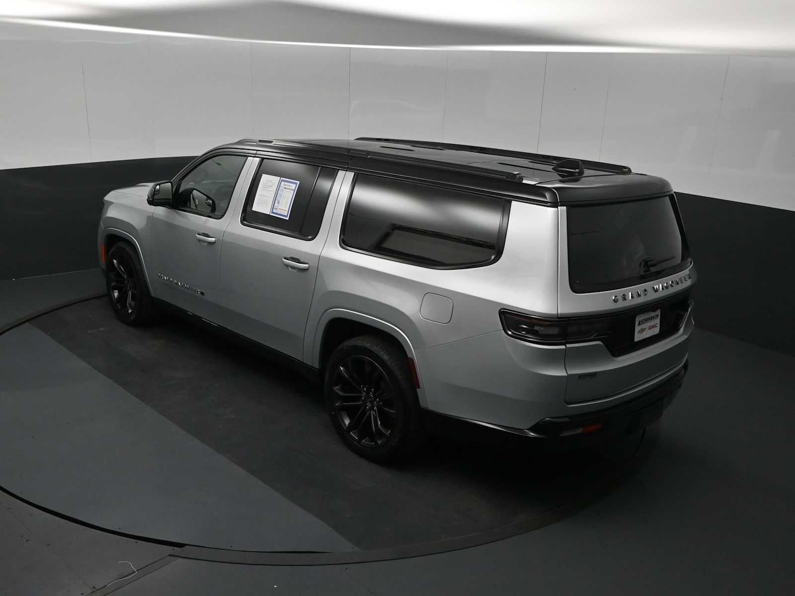 2024 Jeep Grand Wagoneer L Series II