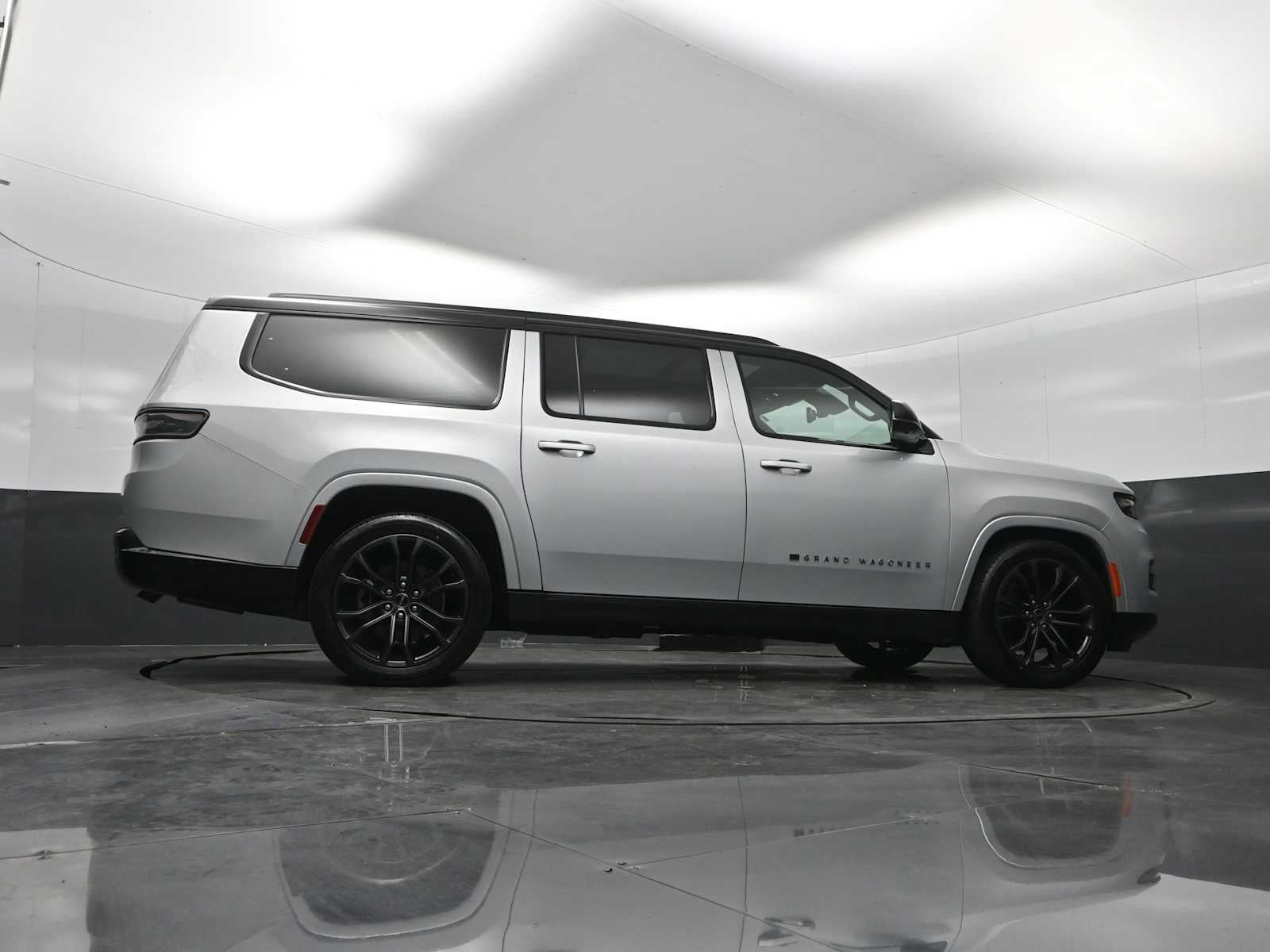 2024 Jeep Grand Wagoneer L Series II