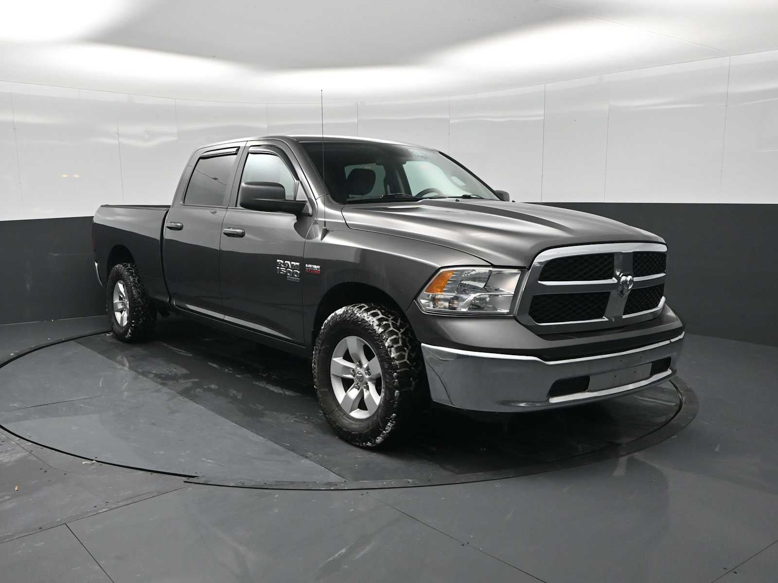 2021 RAM 1500 Classic SLT