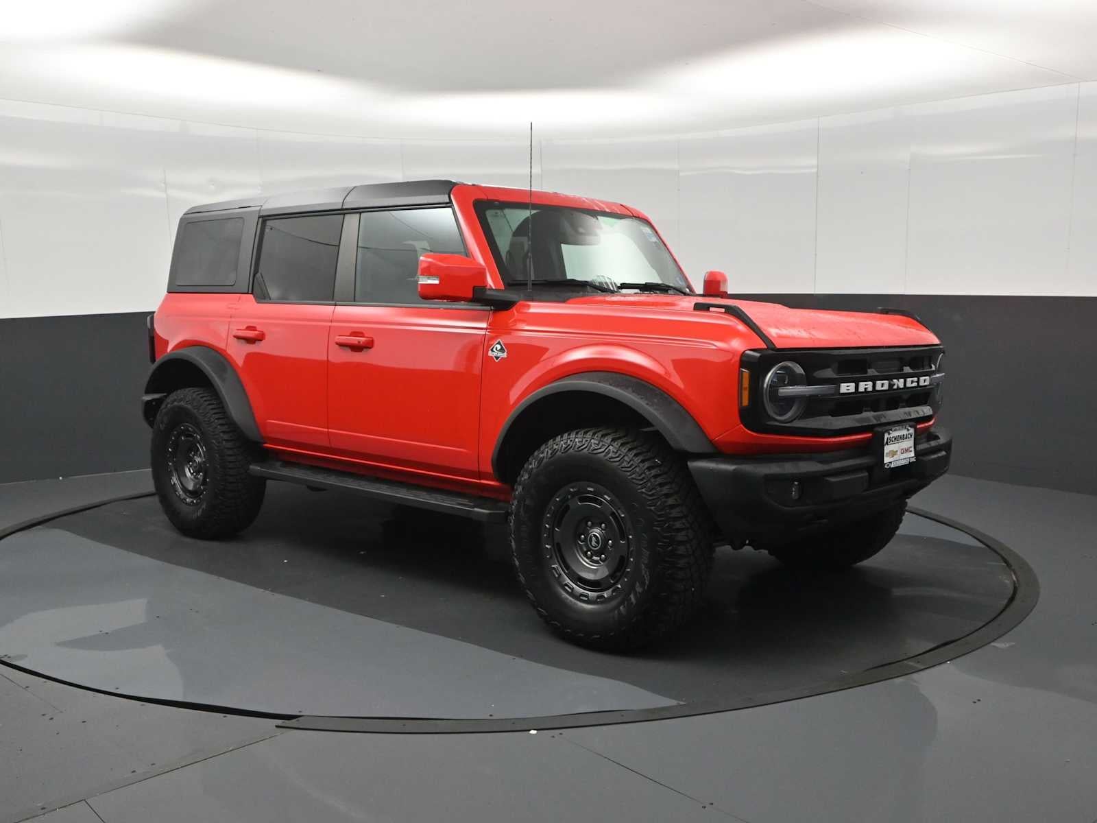 2024 Ford Bronco Outer Banks