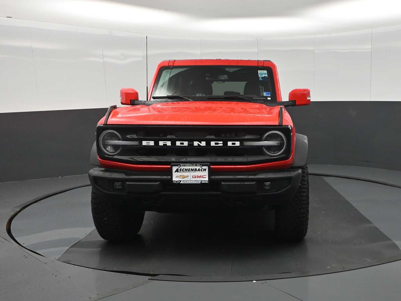 2024 Ford Bronco Outer Banks
