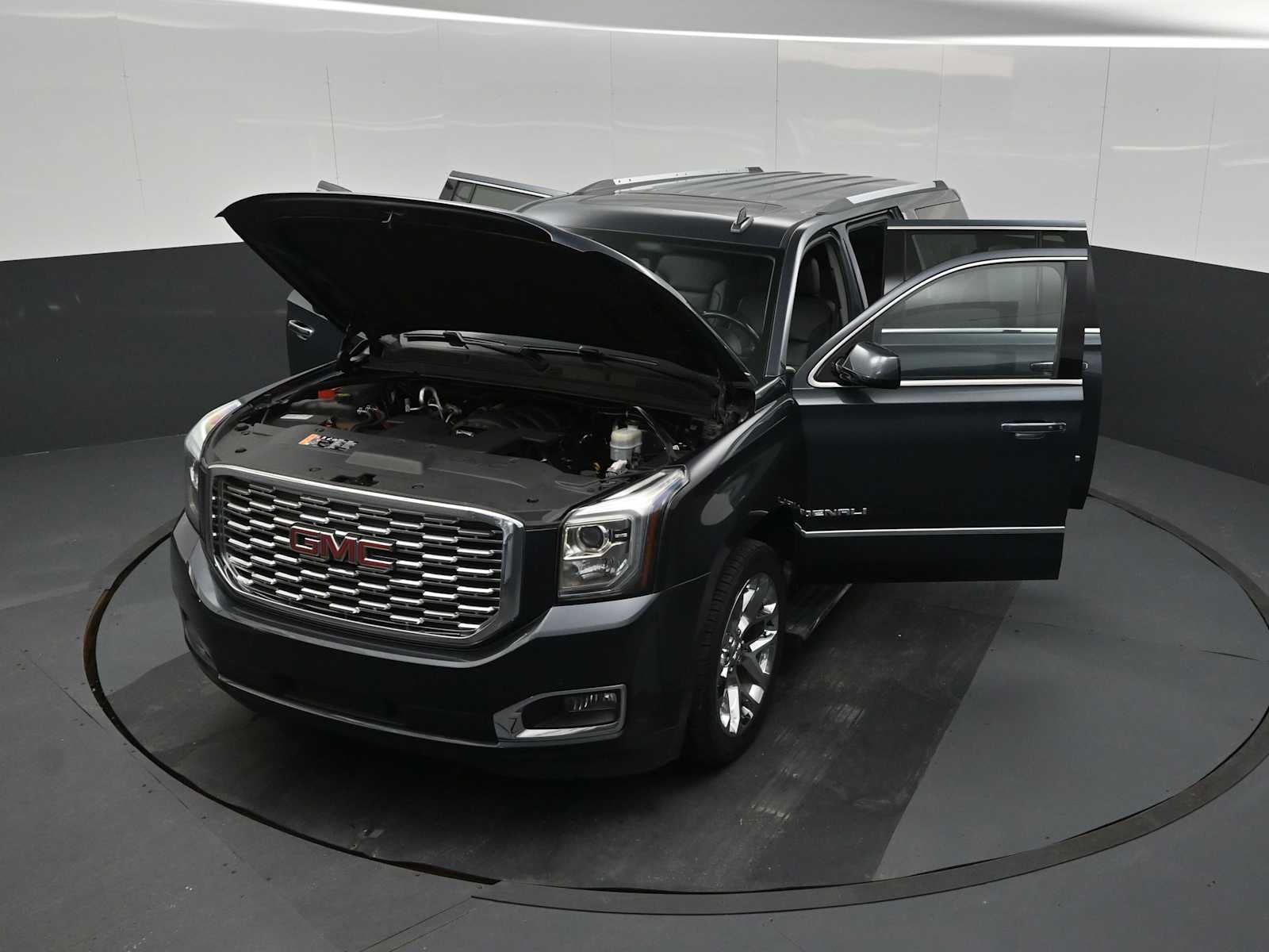 2020 GMC Yukon XL Denali