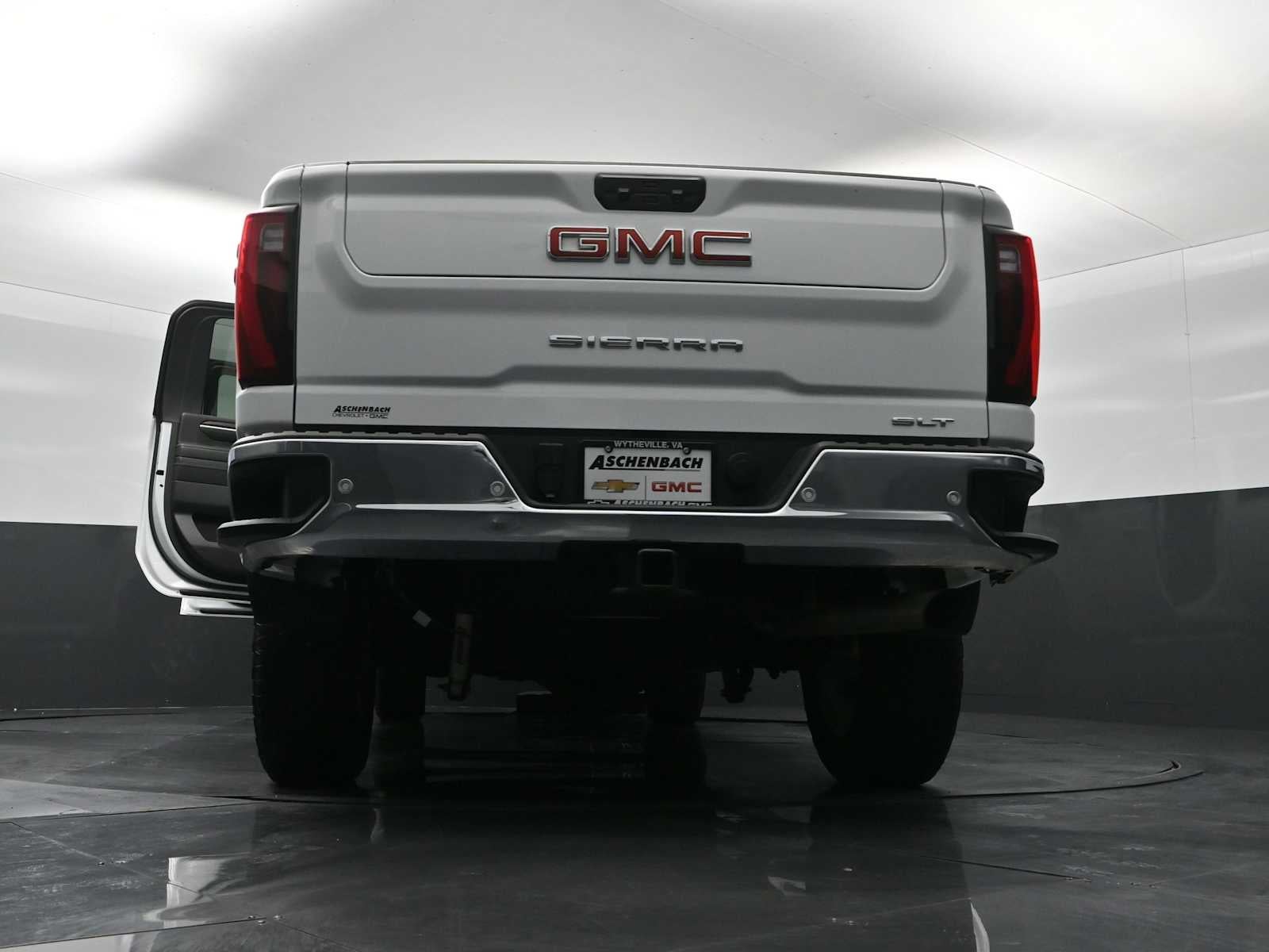 2024 GMC Sierra 2500 HD SLT