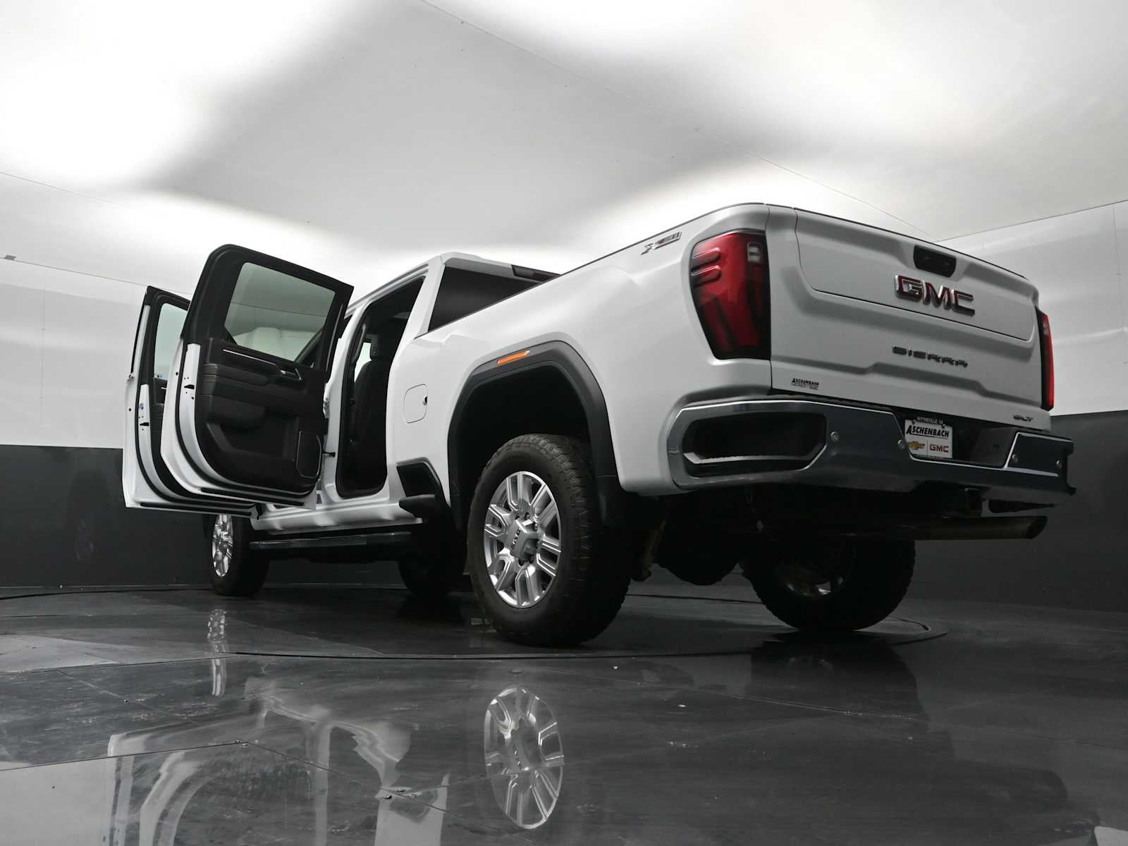 2024 GMC Sierra 2500 HD SLT