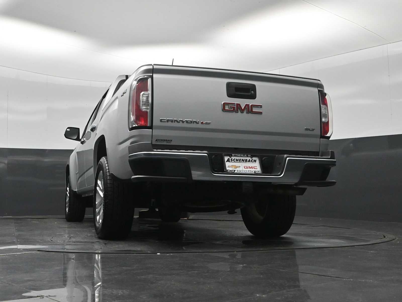 2018 GMC Canyon 4WD SLT