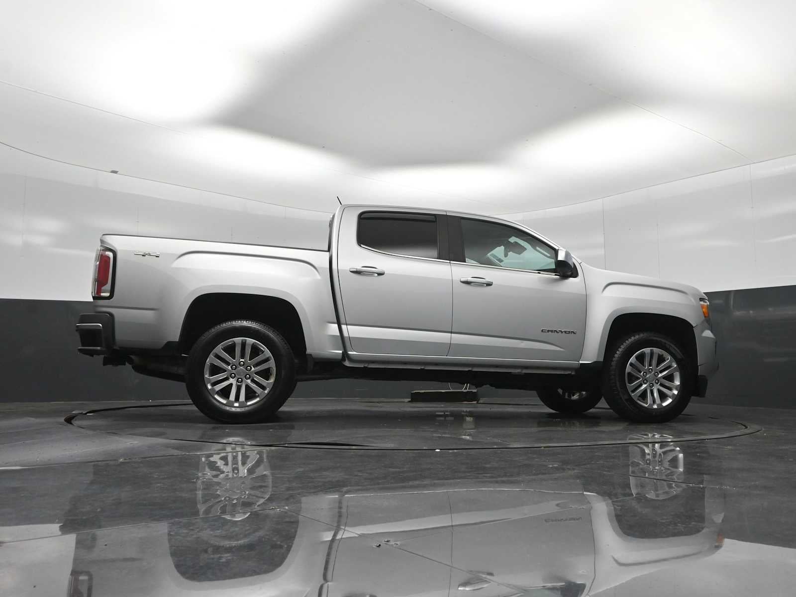 2018 GMC Canyon 4WD SLT