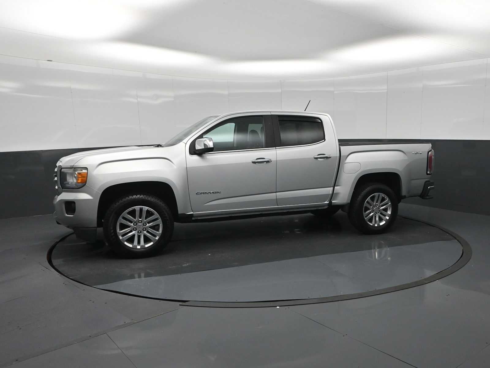 2018 GMC Canyon 4WD SLT