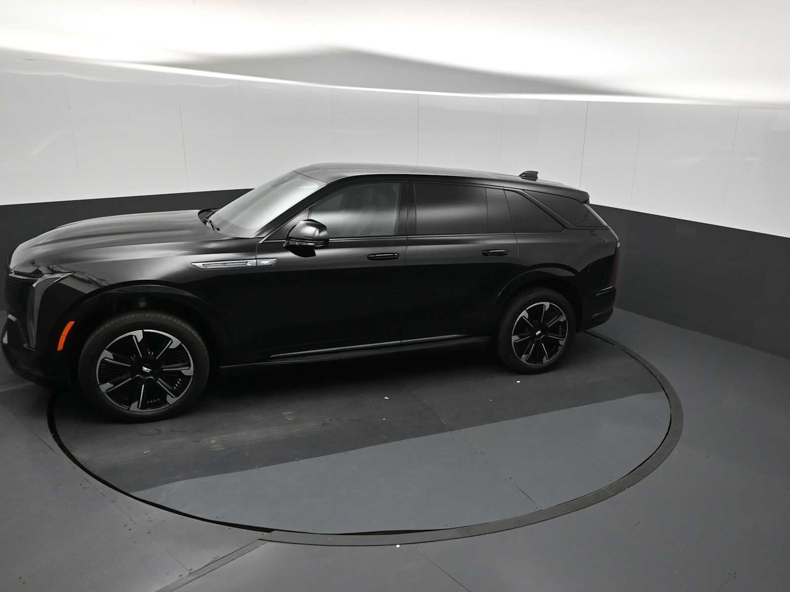2025 Cadillac ESCALADE IQ Sport 1
