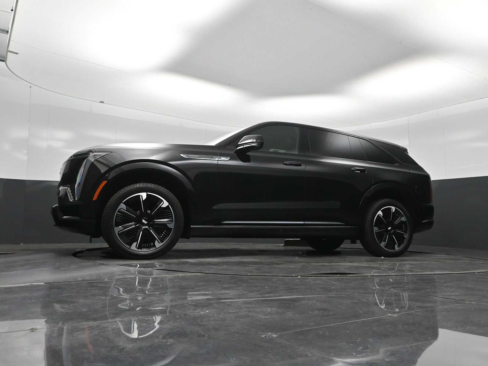2025 Cadillac ESCALADE IQ Sport 1