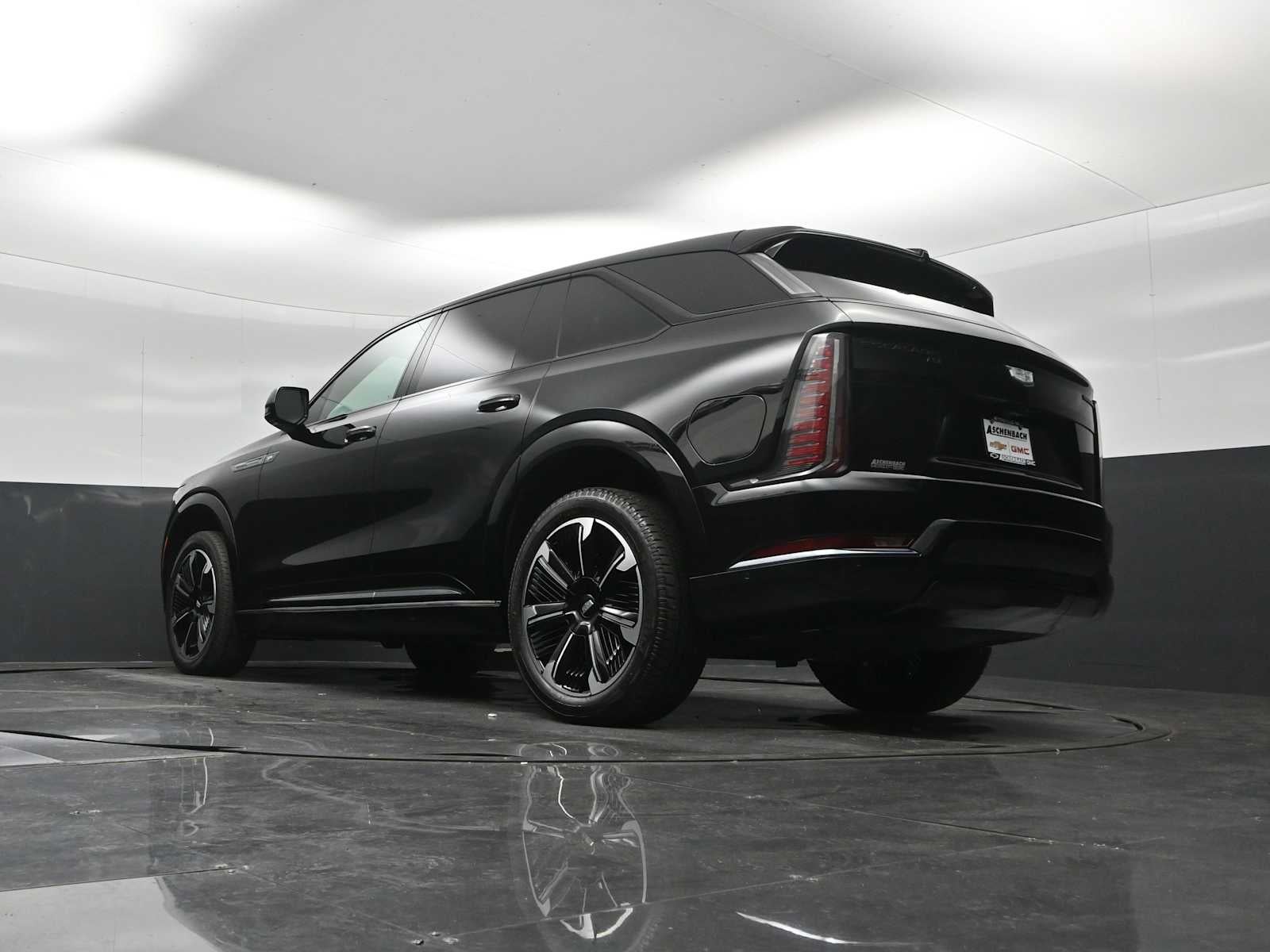 2025 Cadillac ESCALADE IQ Sport 1