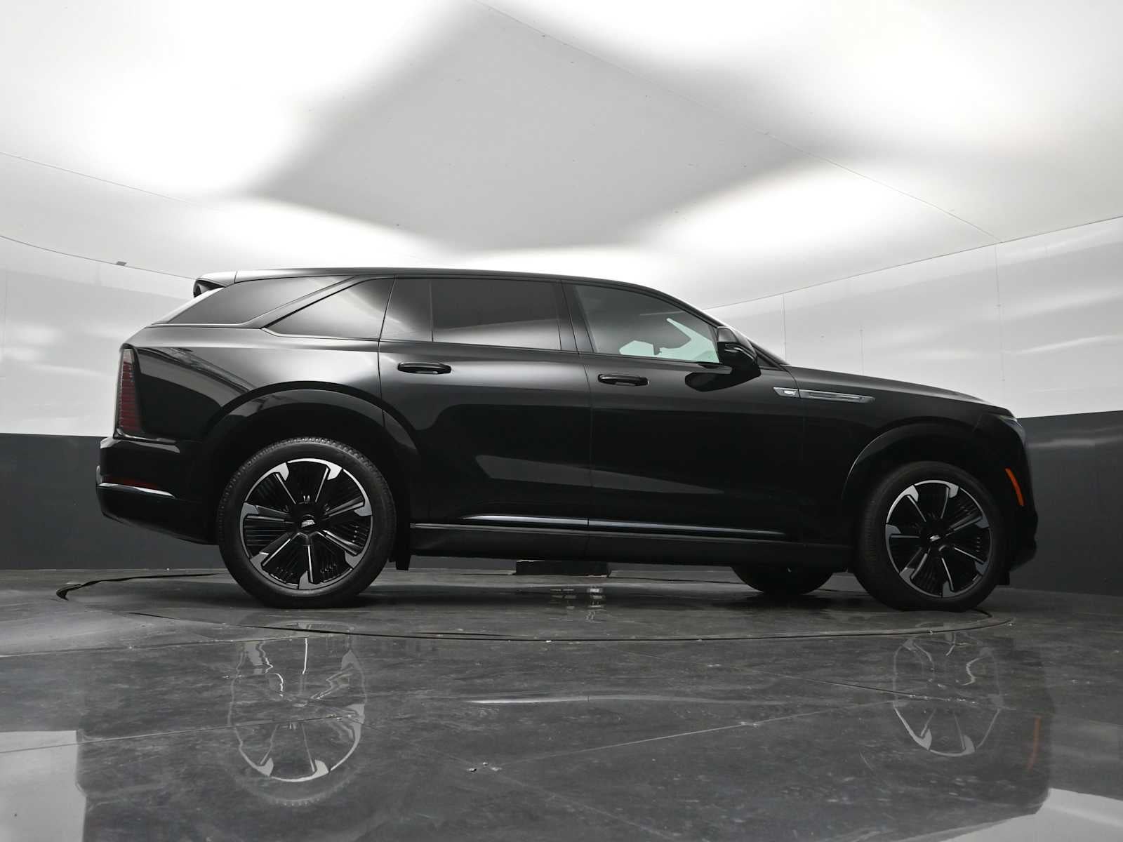 2025 Cadillac ESCALADE IQ Sport 1