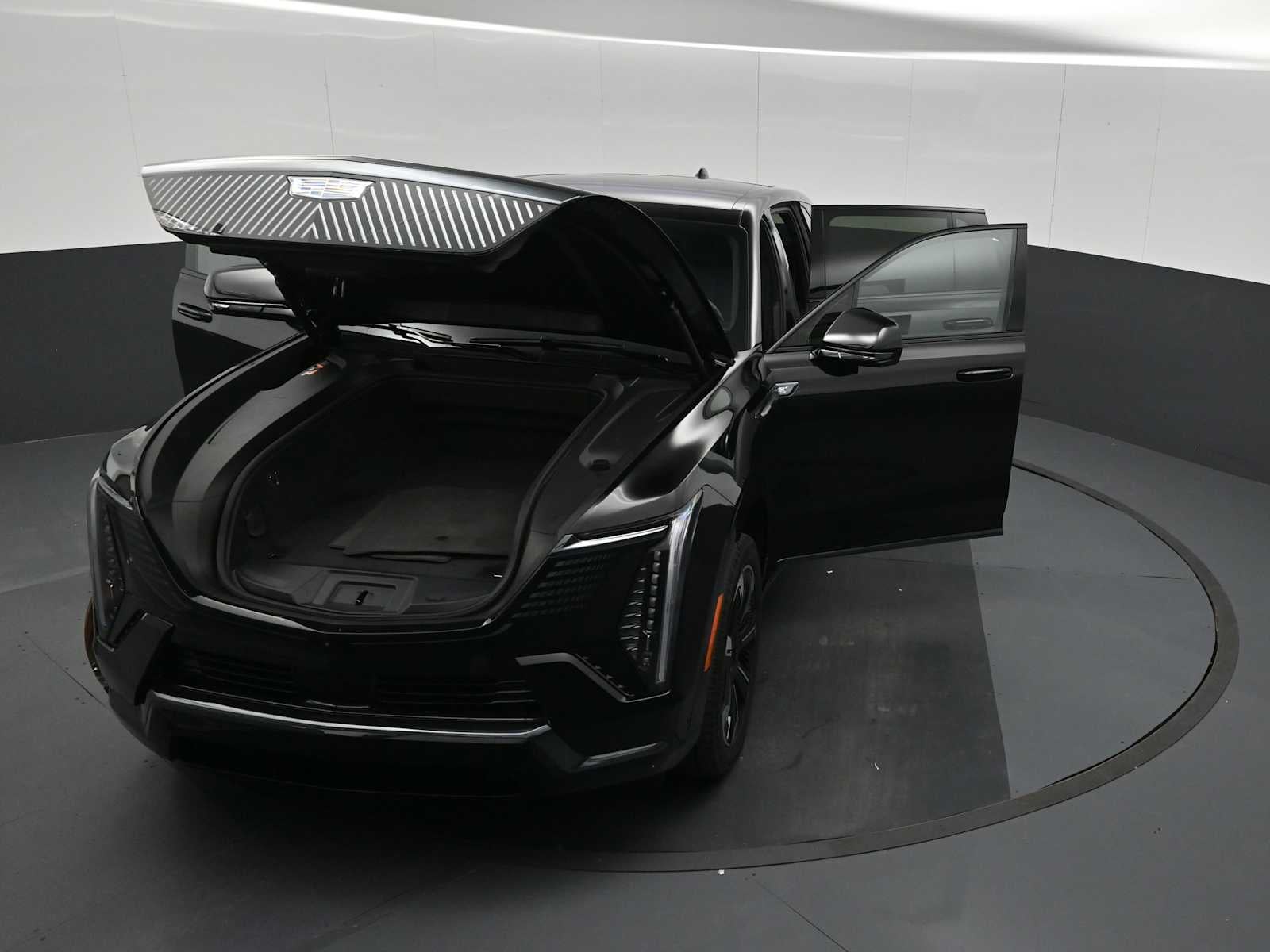 2025 Cadillac ESCALADE IQ Sport 1