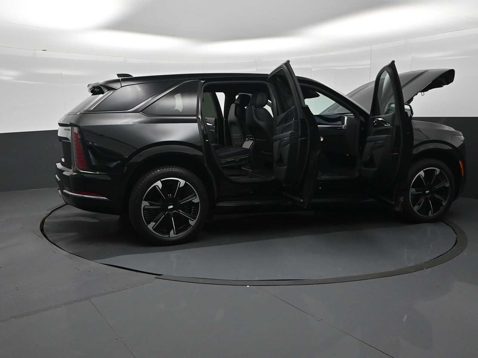 2025 Cadillac ESCALADE IQ Sport 1