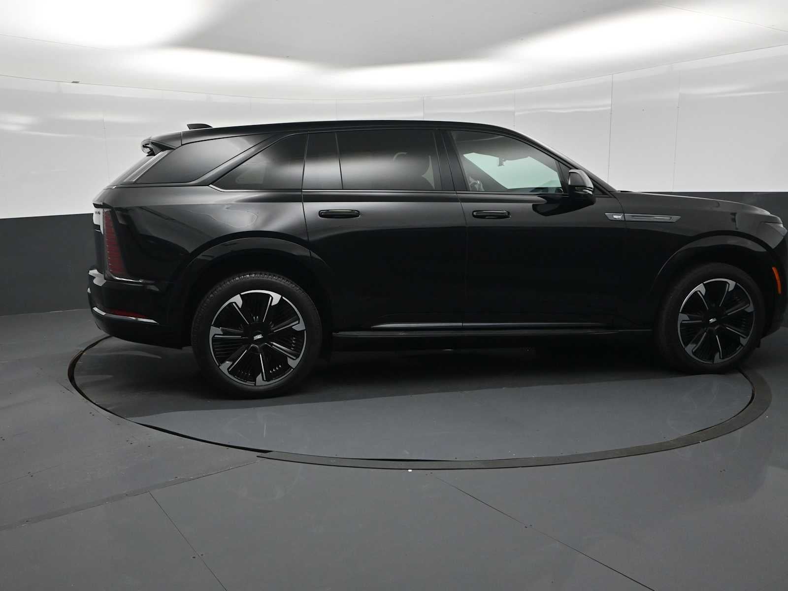 2025 Cadillac ESCALADE IQ Sport 1