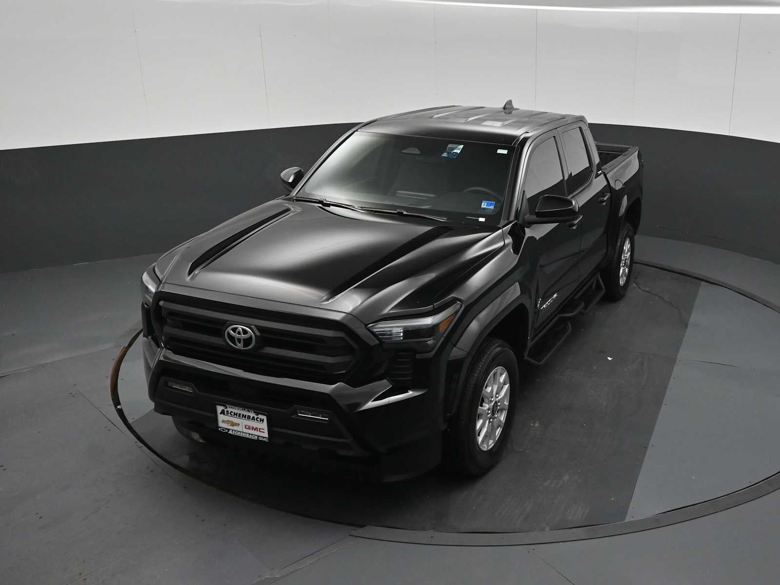 2025 Toyota Tacoma 2WD SR5