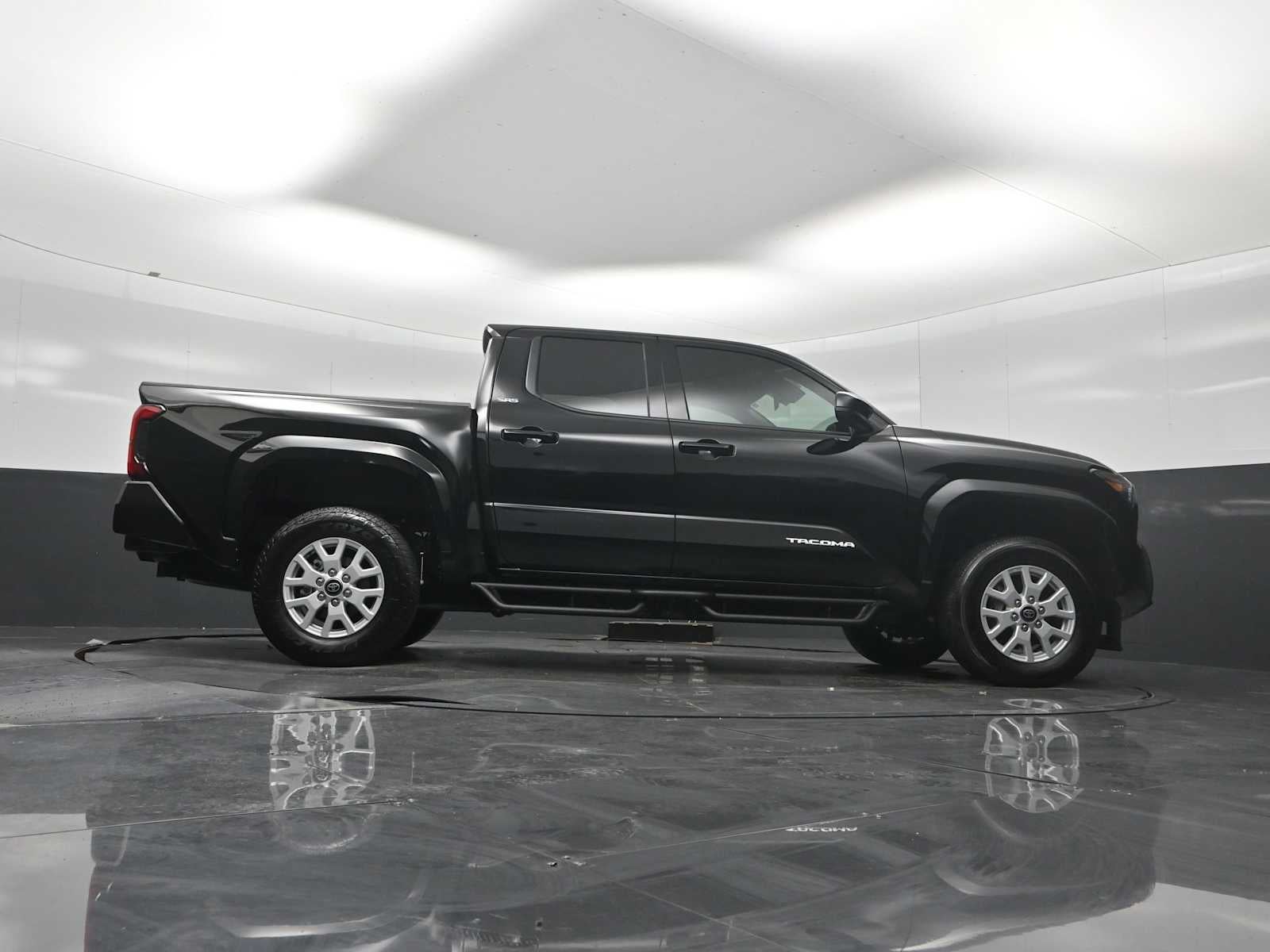 2025 Toyota Tacoma 2WD SR5