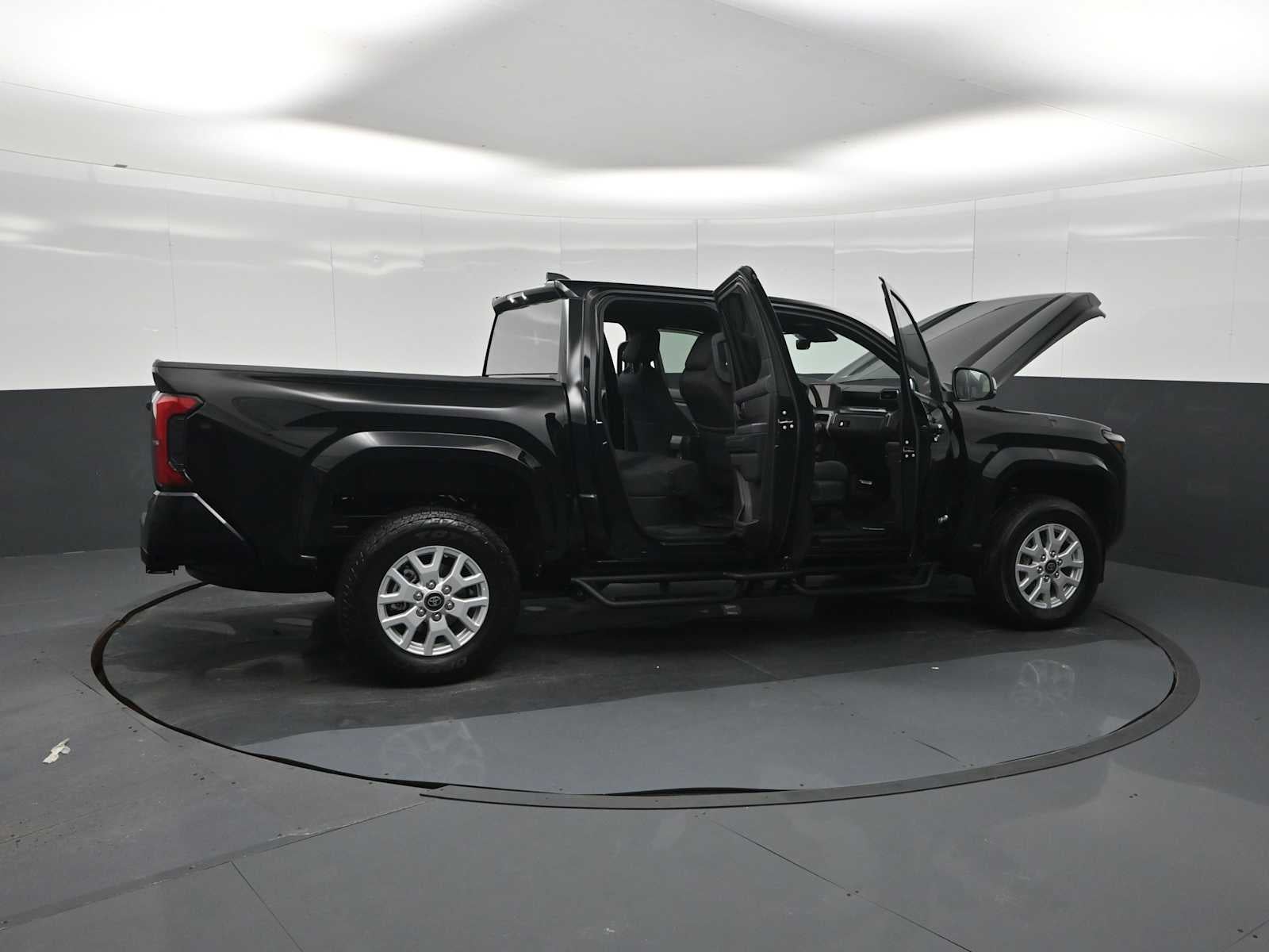 2025 Toyota Tacoma 2WD SR5