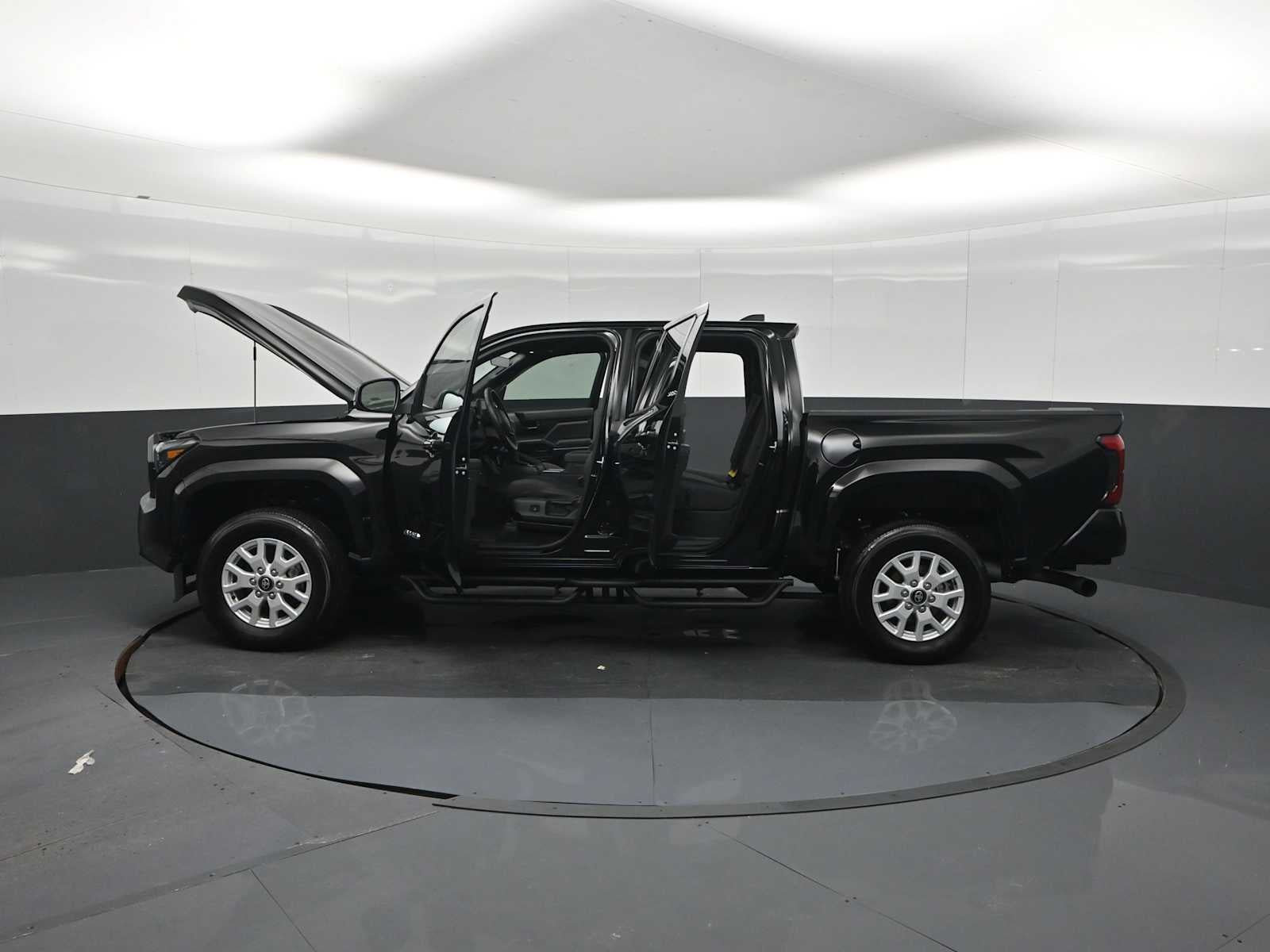 2025 Toyota Tacoma 2WD SR5