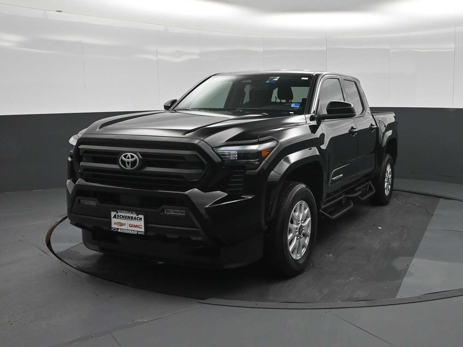2025 Toyota Tacoma 2WD SR5