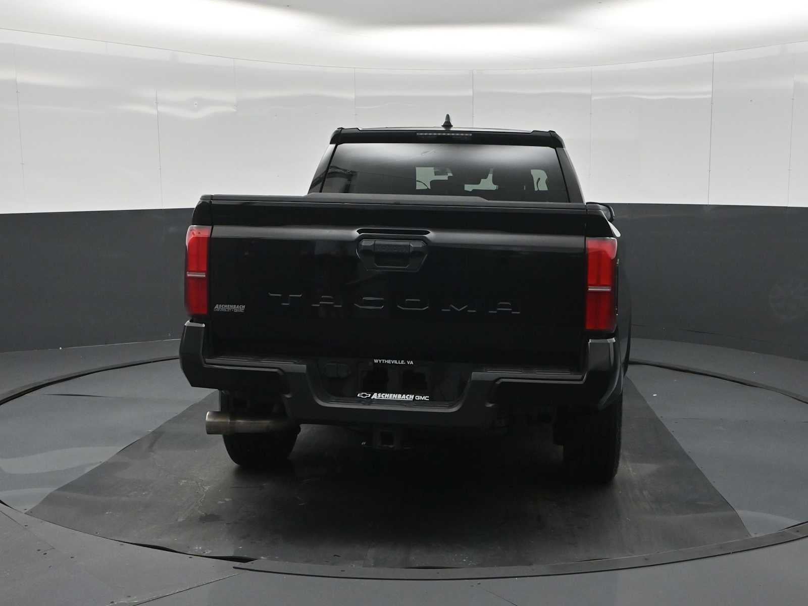 2025 Toyota Tacoma 2WD SR5