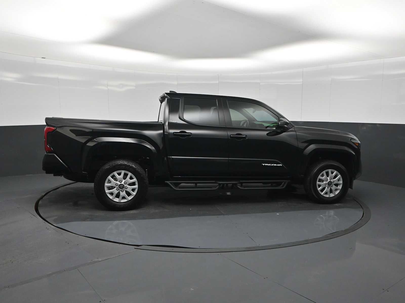 2025 Toyota Tacoma 2WD SR5