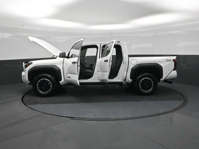 2024 Toyota Tacoma 4WD SR5