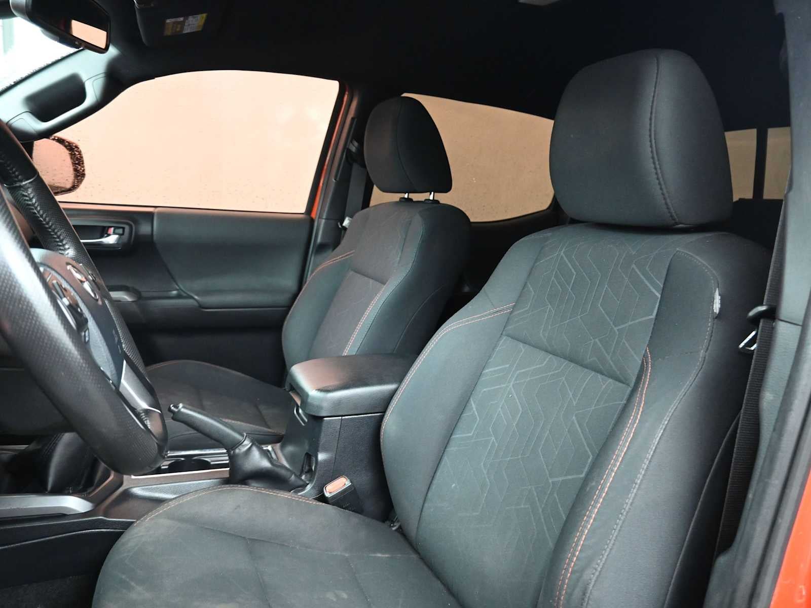 2018 Toyota Tacoma SR