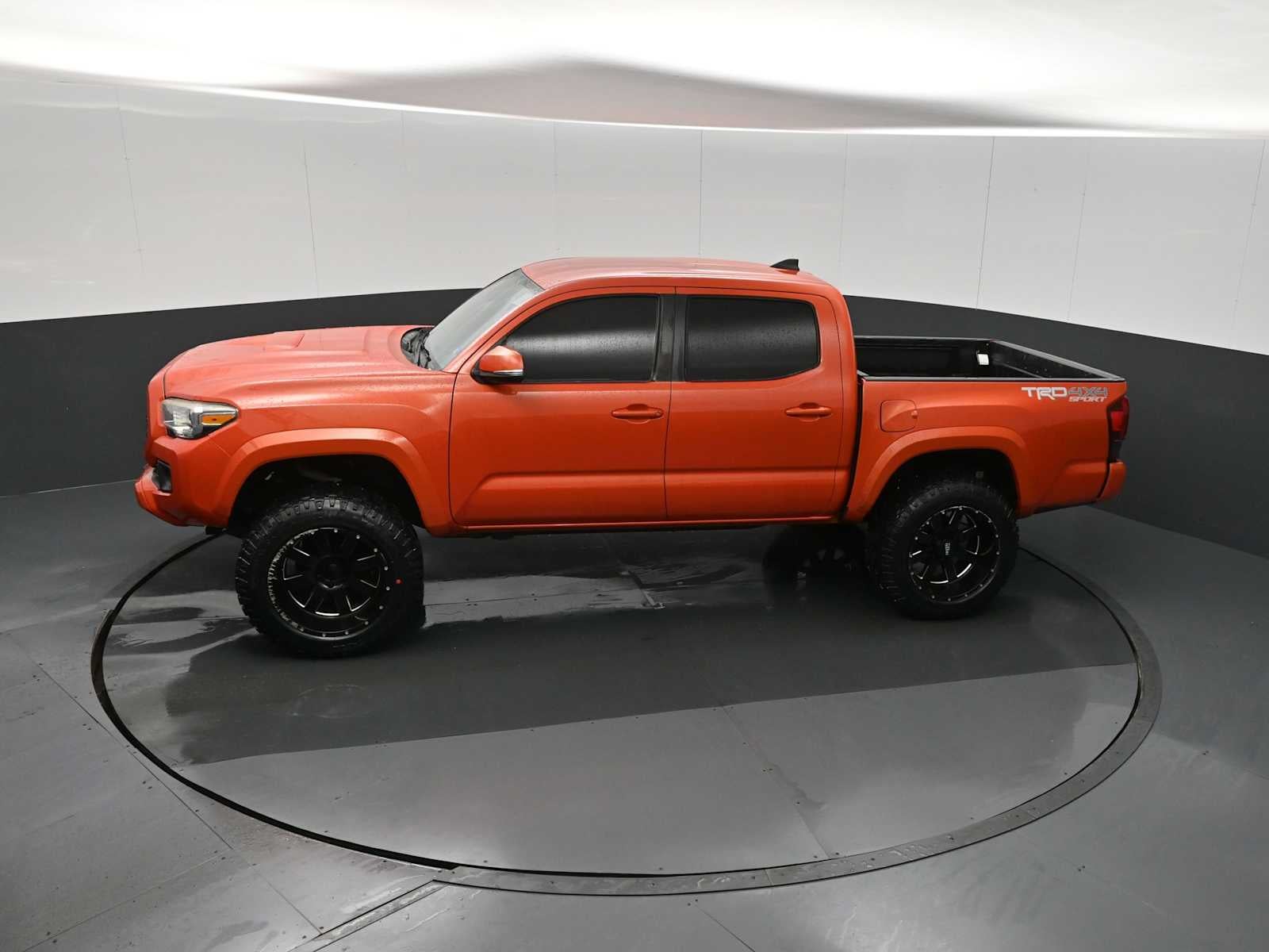 2018 Toyota Tacoma SR