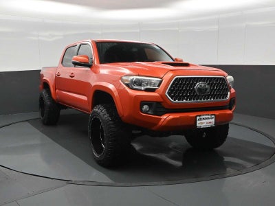 2018 Toyota Tacoma SR