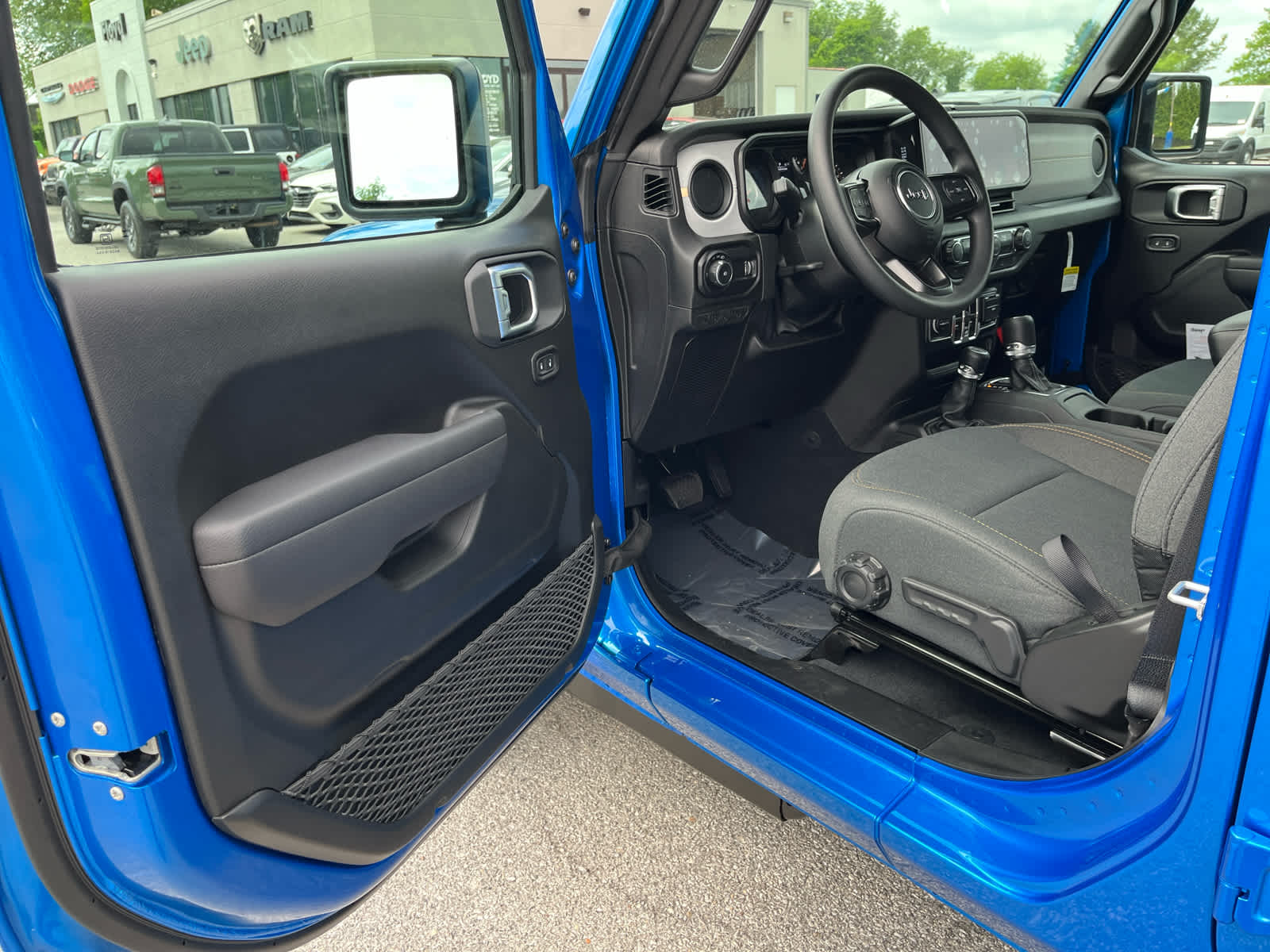 2026 Jeep Wrangler WRANGLER 4-DOOR SPORT