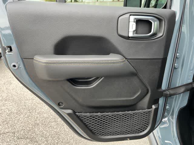 2024 Jeep Wrangler WRANGLER 4-DOOR SAHARA