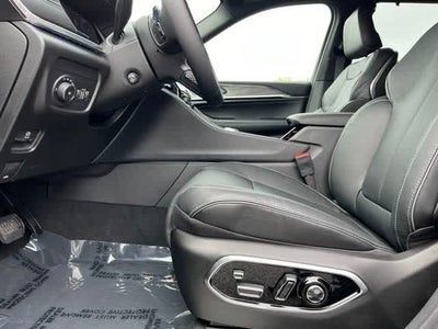 2025 Jeep Grand Cherokee GRAND CHEROKEE L OVERLAND 4X4