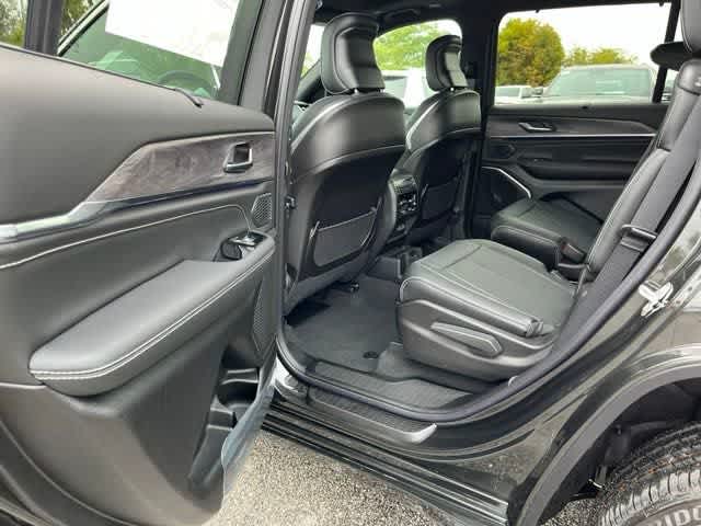 2025 Jeep Grand Cherokee GRAND CHEROKEE L OVERLAND 4X4