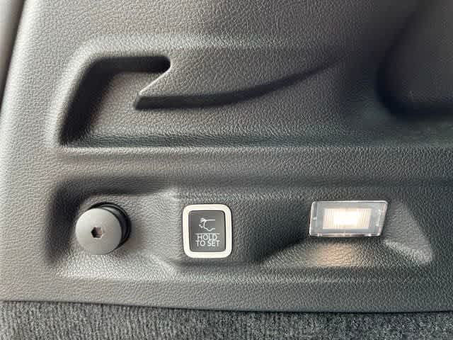 2025 Jeep Grand Cherokee GRAND CHEROKEE L OVERLAND 4X4