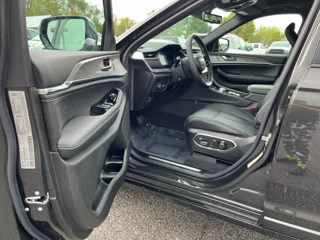 2025 Jeep Grand Cherokee GRAND CHEROKEE L OVERLAND 4X4