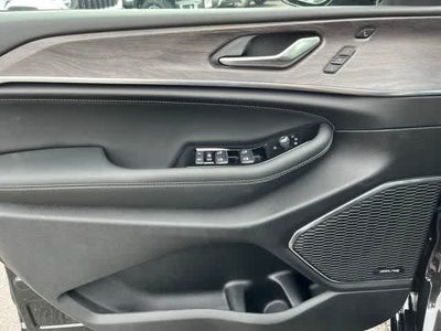 2025 Jeep Grand Cherokee GRAND CHEROKEE L OVERLAND 4X4