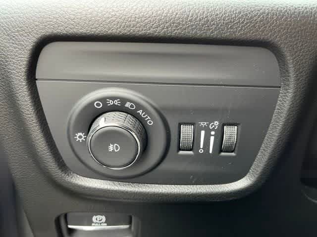 2025 Jeep Grand Cherokee GRAND CHEROKEE L OVERLAND 4X4