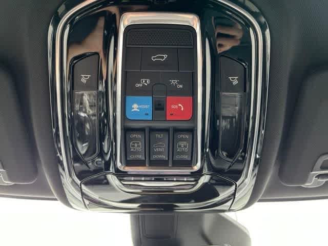 2025 Jeep Grand Cherokee GRAND CHEROKEE L OVERLAND 4X4