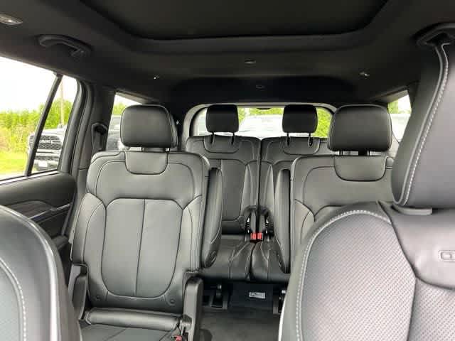 2025 Jeep Grand Cherokee GRAND CHEROKEE L OVERLAND 4X4