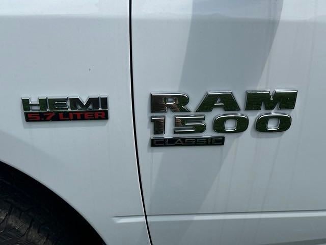 2023 RAM Ram 1500 Classic RAM 1500 CLASSIC TRADESMAN QUAD CAB 4X4 6'4' BOX