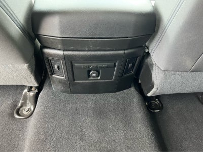 2023 RAM 1500 Classic SLT Crew Cab 4x4 5'7' Box