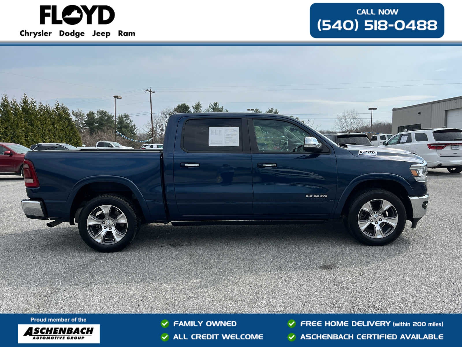 2022 RAM 1500 Laramie Crew Cab 4x4 5'7' Box