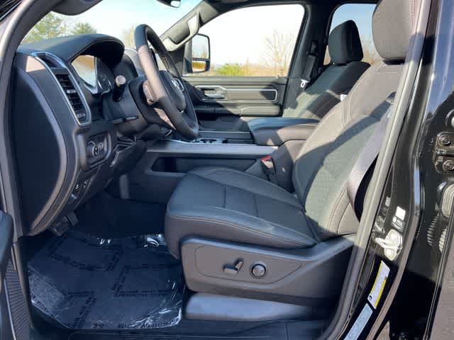 2025 RAM Ram 1500 RAM 1500 BIG HORN CREW CAB 4X4 5'7' BOX