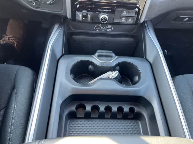 2025 RAM Ram 1500 RAM 1500 BIG HORN CREW CAB 4X4 5'7' BOX