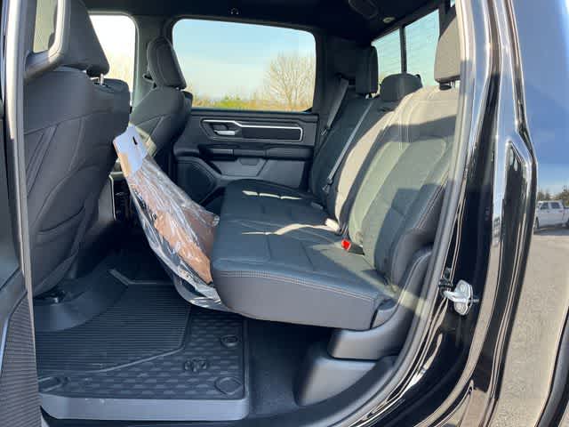 2025 RAM Ram 1500 RAM 1500 BIG HORN CREW CAB 4X4 5'7' BOX