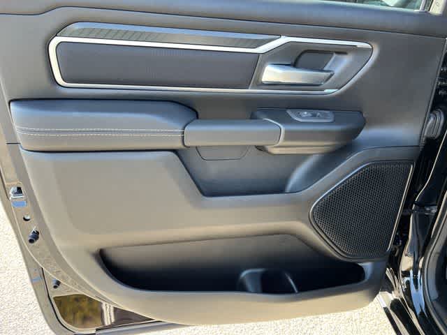 2025 RAM Ram 1500 RAM 1500 BIG HORN CREW CAB 4X4 5'7' BOX