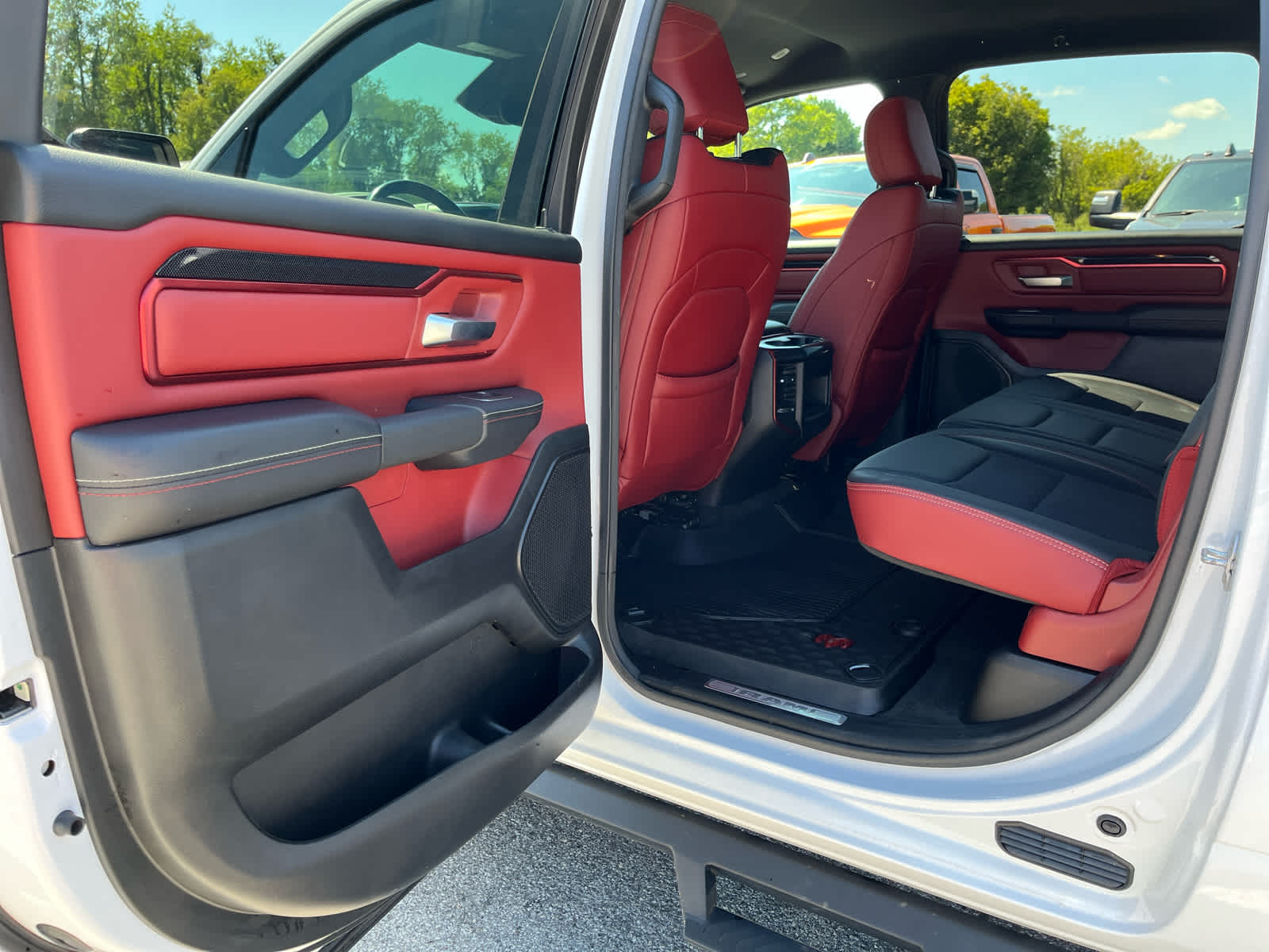 2022 RAM 1500 Rebel Crew Cab 4x4 5'7' Box