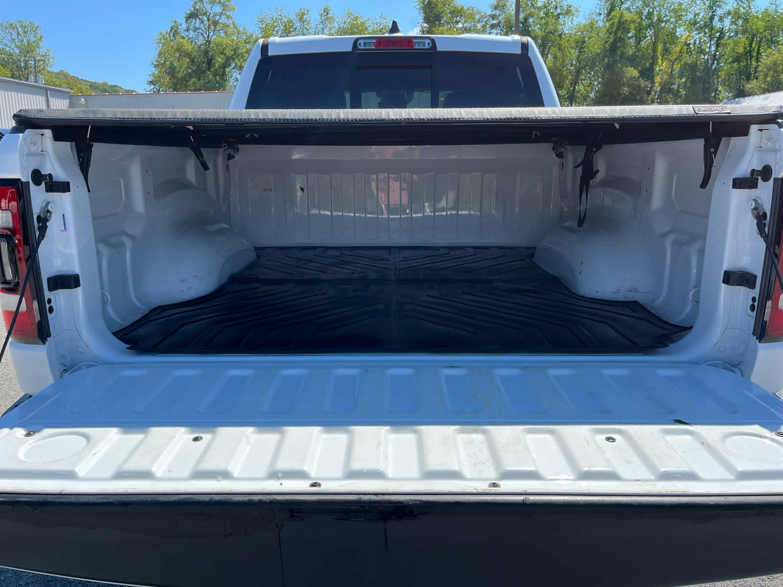 2022 RAM 1500 Rebel Crew Cab 4x4 5'7' Box