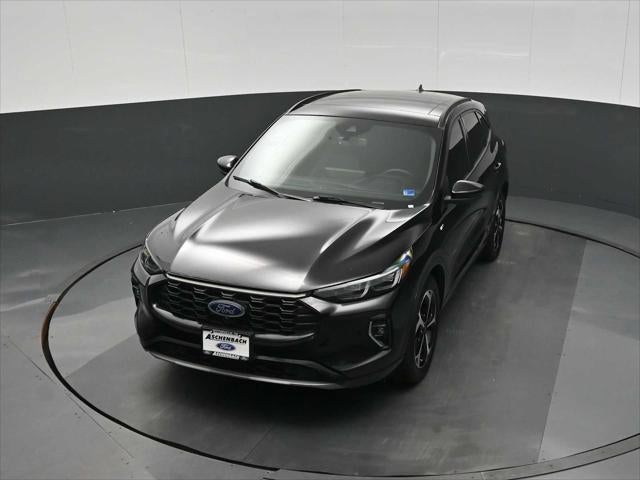 2023 Ford Escape ST-Line Elite