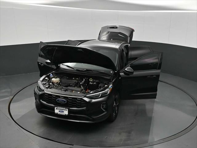 2023 Ford Escape ST-Line Elite